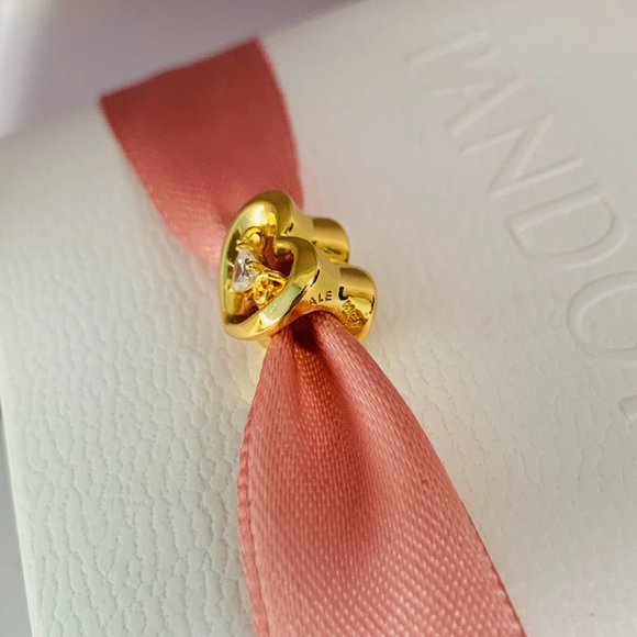 Pandora Radiant Heart & Floating Stone Charm  power of love Pendant Gold - Picture 4 of 6